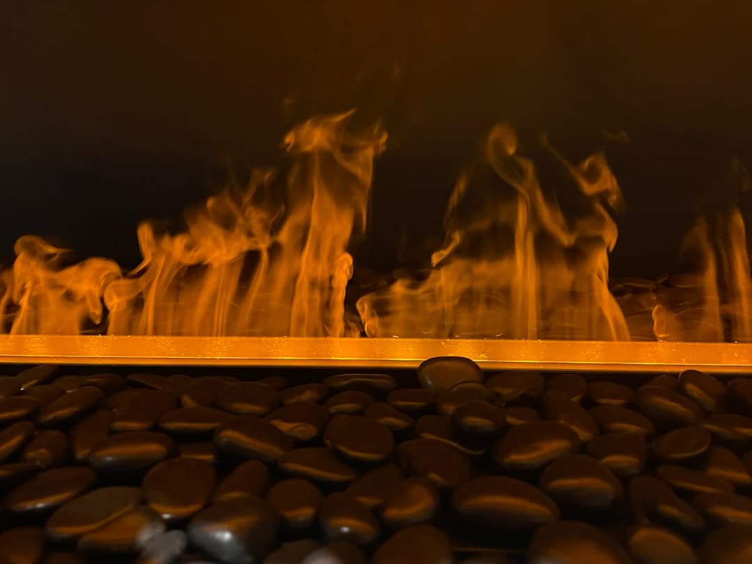 Buharlı Şömine Nedir, Nasıl Çalışır ve Avantajları Nelerdir?